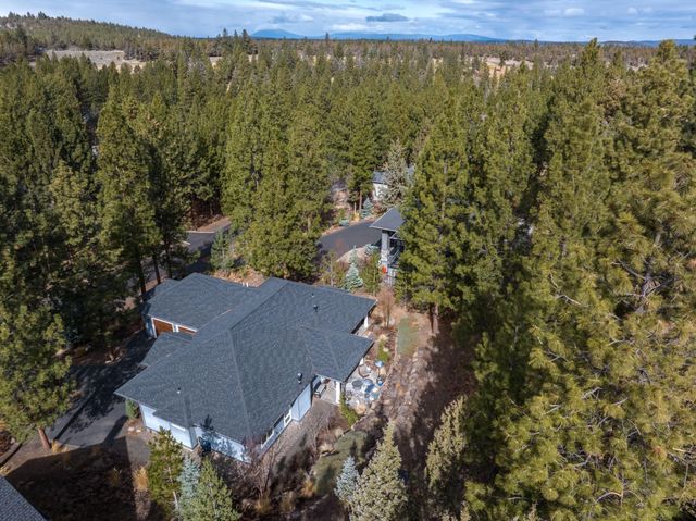 3508 NW McCready Drive, Bend, OR 97703