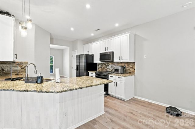11841 Royal Castle Court, Charlotte, NC 28277