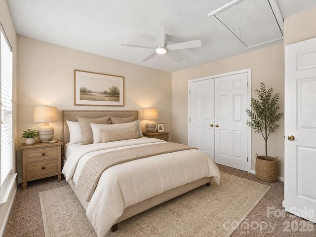 11841 Royal Castle Court, Charlotte, NC 28277