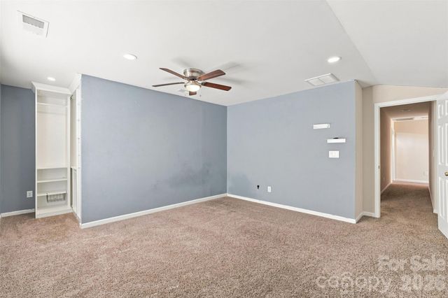 11841 Royal Castle Court, Charlotte, NC 28277