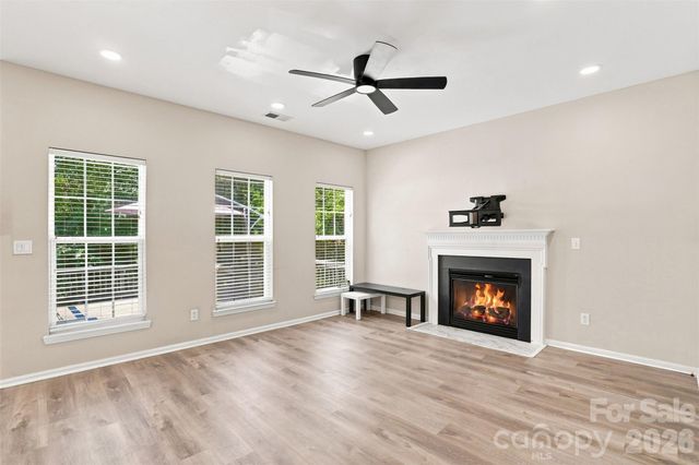 11841 Royal Castle Court, Charlotte, NC 28277