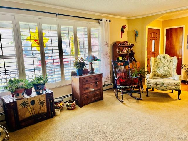 15 Stanford Ave, Pueblo, CO 81005