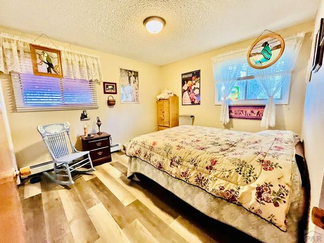 15 Stanford Ave, Pueblo, CO 81005