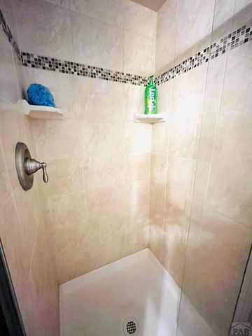 15 Stanford Ave, Pueblo, CO 81005