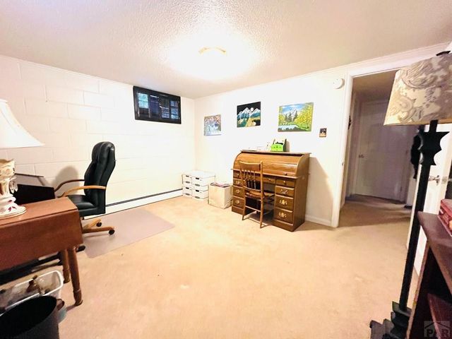 15 Stanford Ave, Pueblo, CO 81005