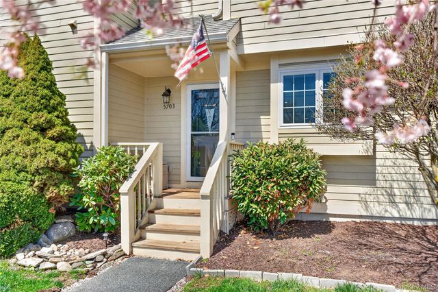 5703 Applewood Circle, Carmel, NY 10512