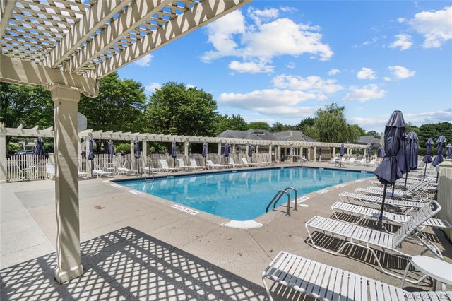 5703 Applewood Circle, Carmel, NY 10512