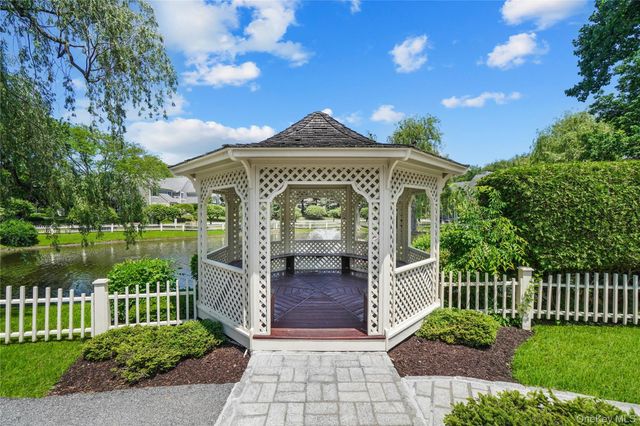 5703 Applewood Circle, Carmel, NY 10512