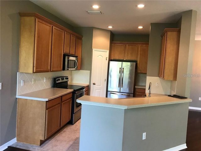 7542 RED MILL CIRCLE, New Port Richey, FL 34653