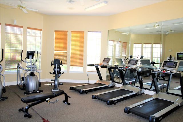 8905 MANOR LOOP 107, Bradenton, FL 34202