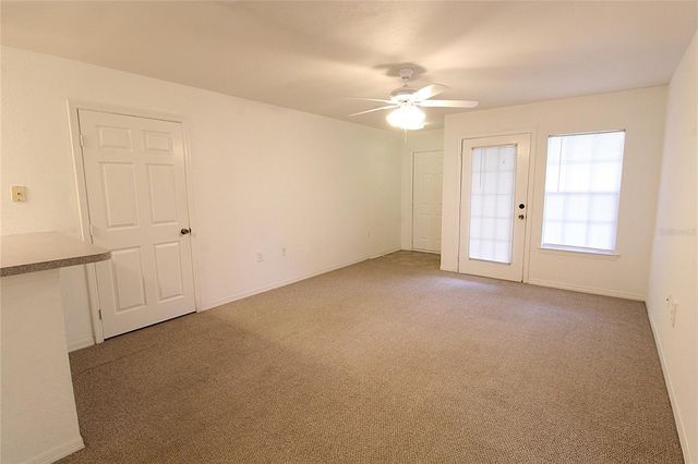 8905 MANOR LOOP 107, Bradenton, FL 34202