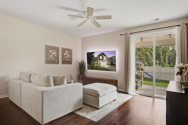 3818 Sawmill Court, Mount Pleasant, SC 29429