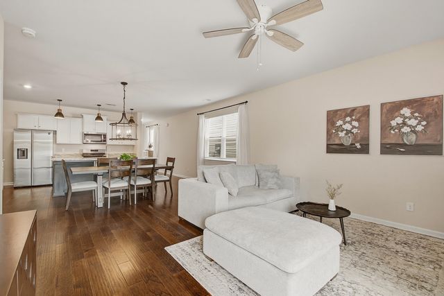 3818 Sawmill Court, Mount Pleasant, SC 29429