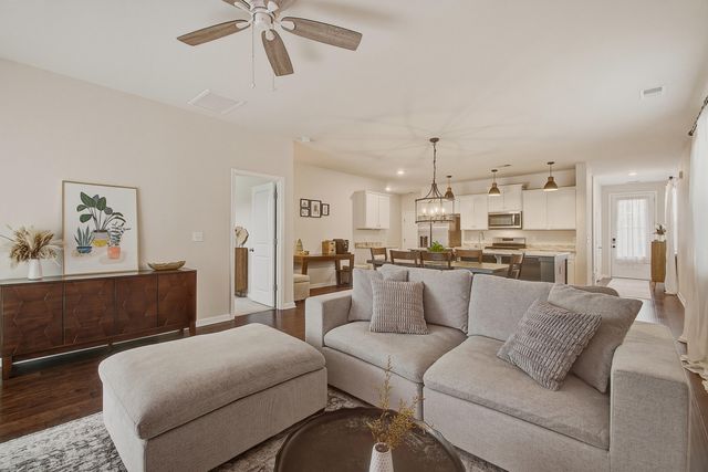 3818 Sawmill Court, Mount Pleasant, SC 29429