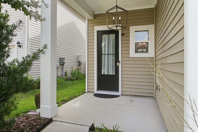3818 Sawmill Court, Mount Pleasant, SC 29429