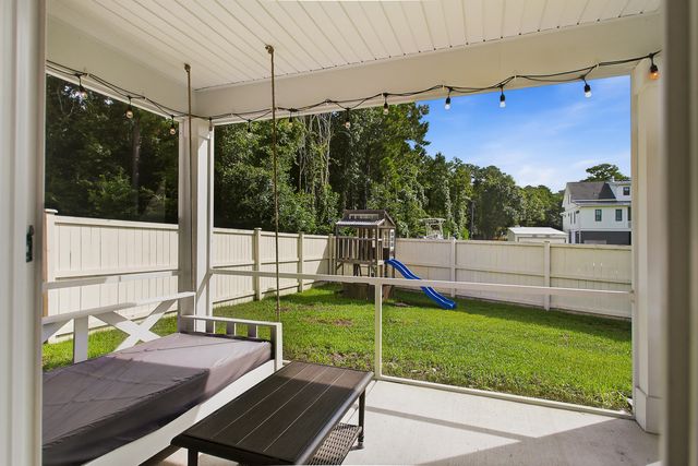 3818 Sawmill Court, Mount Pleasant, SC 29429
