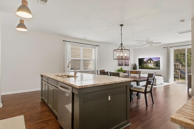 3818 Sawmill Court, Mount Pleasant, SC 29429