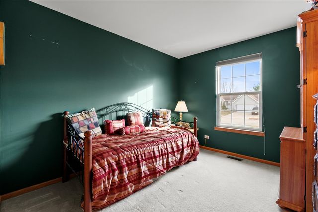 4513 Skylark Lane, Plainfield, IL 60586