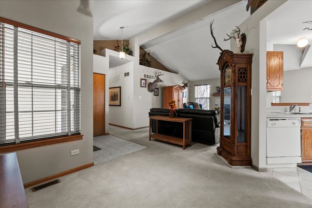 4513 Skylark Lane, Plainfield, IL 60586