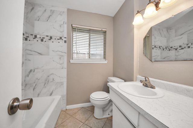 11607 Neff Street, Houston, TX 77072