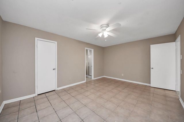 11607 Neff Street, Houston, TX 77072