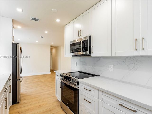 254 SW 4th Street, Dania Beach, FL 33004