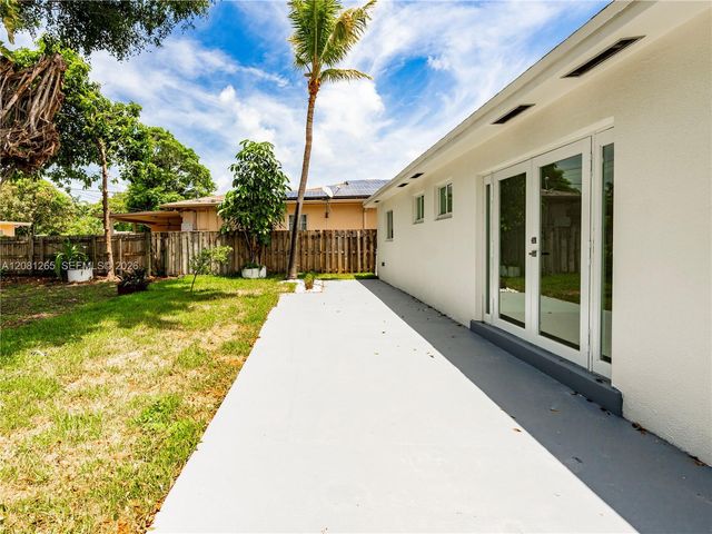 254 SW 4th Street, Dania Beach, FL 33004