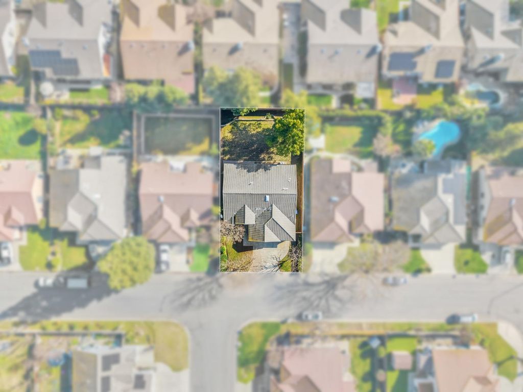 Image 31 of property listing at 8590 N Sierra Vista Avenue, Fresno, CA 93720