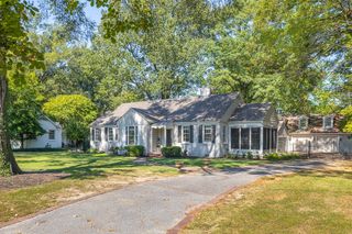 3922 WALNUT GROVE RD, Memphis, TN 38111