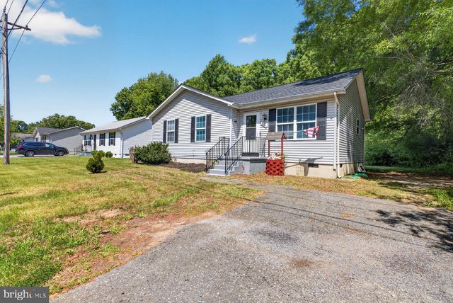 105 WOODLAND DR, Indian Head, MD 20640