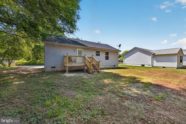 105 WOODLAND DR, Indian Head, MD 20640