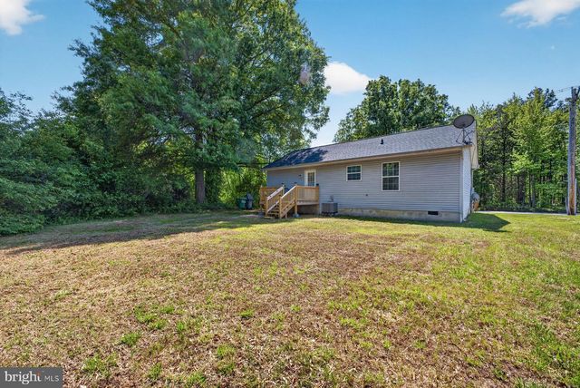 105 WOODLAND DR, Indian Head, MD 20640