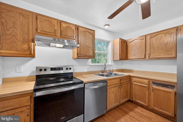 105 WOODLAND DR, Indian Head, MD 20640
