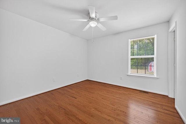 105 WOODLAND DR, Indian Head, MD 20640