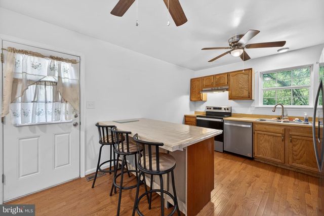 105 WOODLAND DR, Indian Head, MD 20640