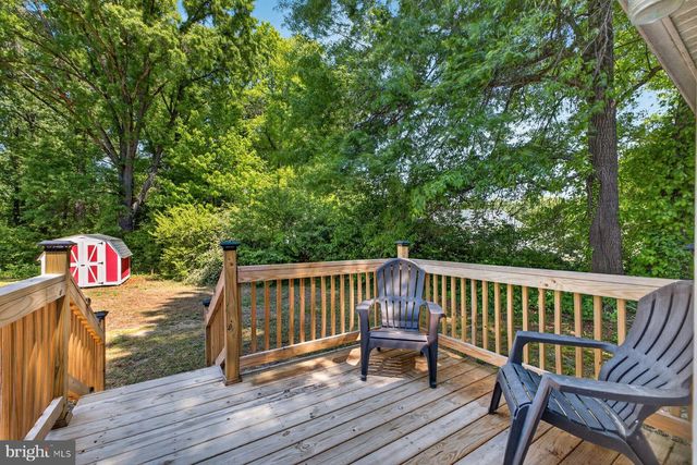 105 WOODLAND DR, Indian Head, MD 20640