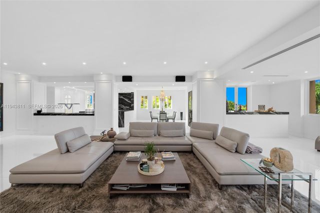 600 Coral Way 2, Coral Gables, FL 33134