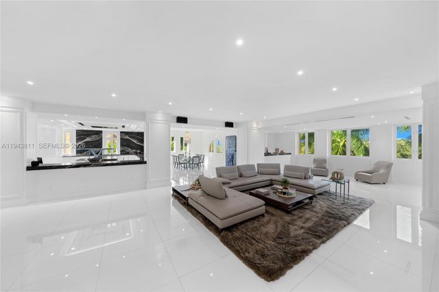 600 Coral Way 2, Coral Gables, FL 33134