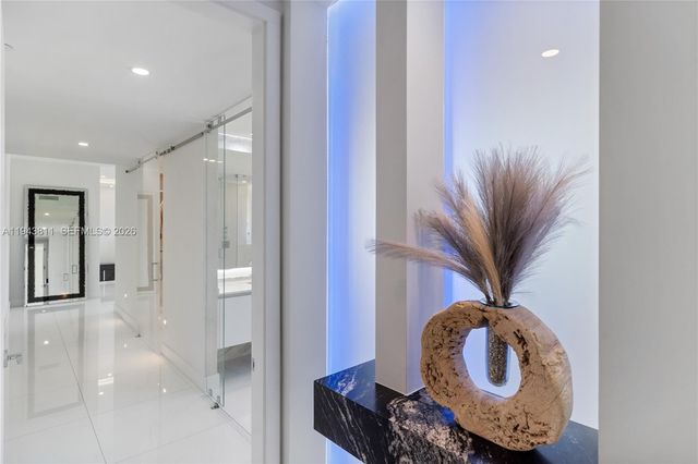 600 Coral Way 2, Coral Gables, FL 33134