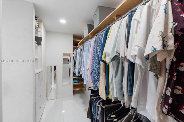 600 Coral Way 2, Coral Gables, FL 33134