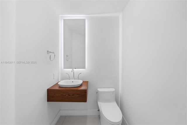 600 Coral Way 2, Coral Gables, FL 33134