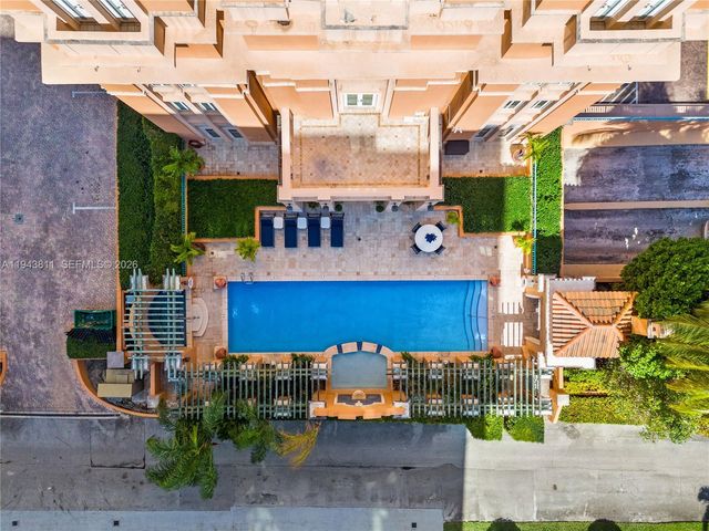 600 Coral Way 2, Coral Gables, FL 33134