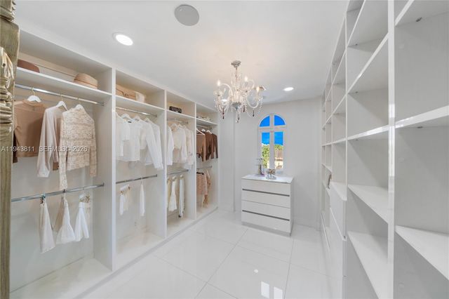 600 Coral Way 2, Coral Gables, FL 33134