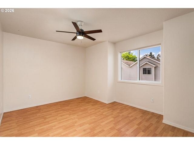 2326 Se LEE Ln, Portland, OR 97233