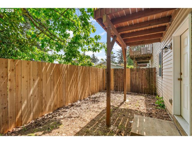 2326 Se LEE Ln, Portland, OR 97233