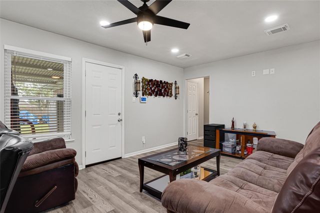 6410 Olson Lane, Pasadena, TX 77505