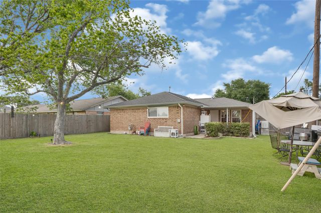 6410 Olson Lane, Pasadena, TX 77505