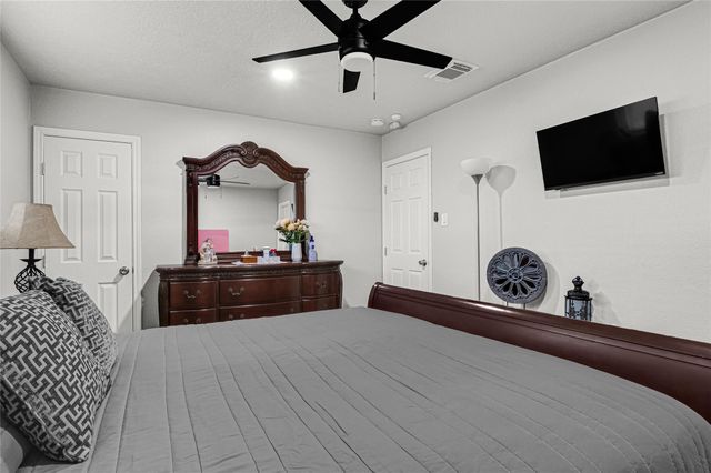 6410 Olson Lane, Pasadena, TX 77505