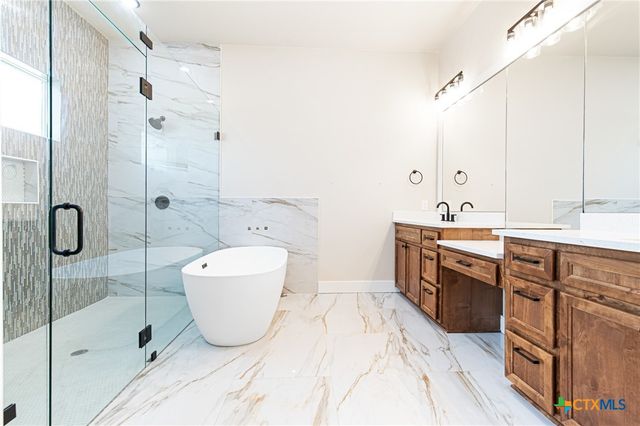 117 Cedar Bluff Loop, Gatesville, TX 76528