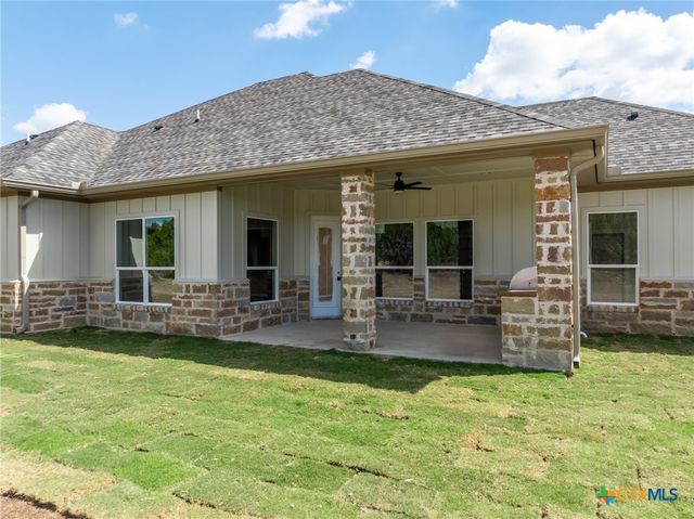 117 Cedar Bluff Loop, Gatesville, TX 76528